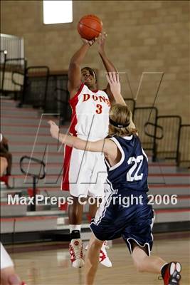 Thumbnail 3 in Coronado vs. Cathedral (Torrey Pines Holiday Classic) photogallery.