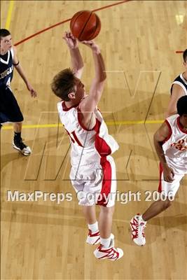 Thumbnail 3 in Coronado vs. Cathedral (Torrey Pines Holiday Classic) photogallery.