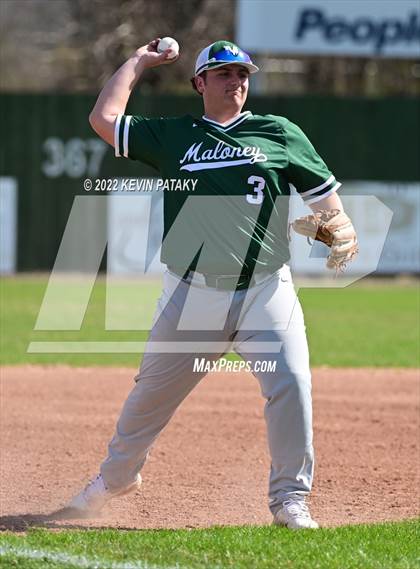 Thumbnail 3 in Maloney @ Farmington photogallery.