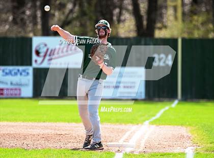 Thumbnail 3 in Maloney @ Farmington photogallery.