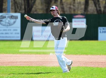Thumbnail 2 in Maloney @ Farmington photogallery.