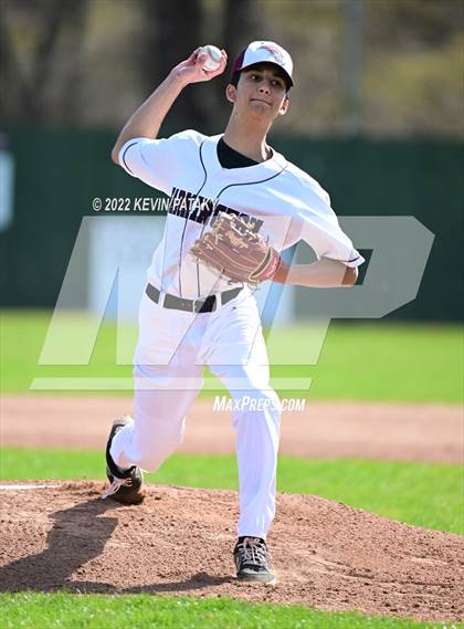 Thumbnail 1 in Maloney @ Farmington photogallery.