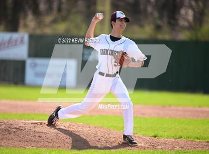 Thumbnail 3 in Maloney @ Farmington photogallery.