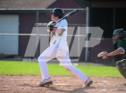Thumbnail 3 in Maloney @ Farmington photogallery.