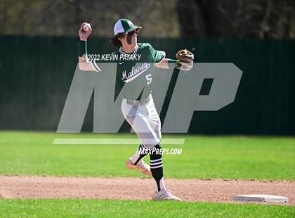 Thumbnail 3 in Maloney @ Farmington photogallery.
