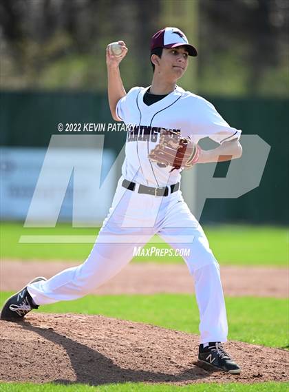 Thumbnail 3 in Maloney @ Farmington photogallery.