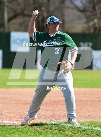 Thumbnail 2 in Maloney @ Farmington photogallery.