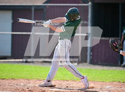 Thumbnail 2 in Maloney @ Farmington photogallery.
