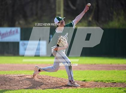 Thumbnail 3 in Maloney @ Farmington photogallery.
