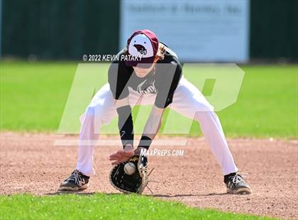 Thumbnail 2 in Maloney @ Farmington photogallery.