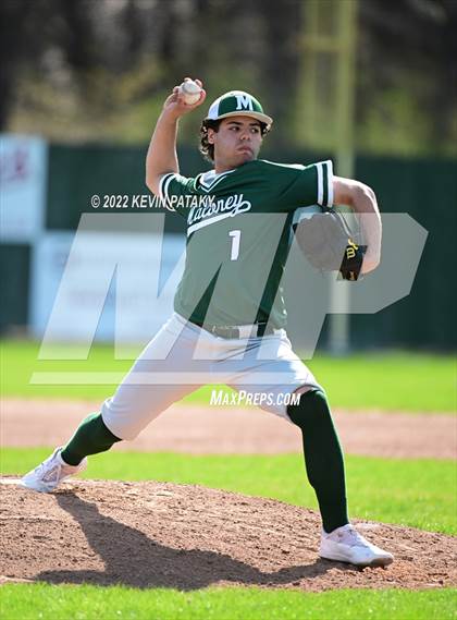 Thumbnail 1 in Maloney @ Farmington photogallery.