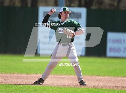 Thumbnail 2 in Maloney @ Farmington photogallery.