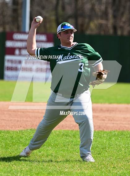 Thumbnail 3 in Maloney @ Farmington photogallery.