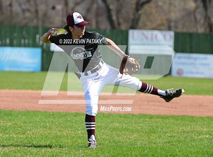 Thumbnail 1 in Maloney @ Farmington photogallery.