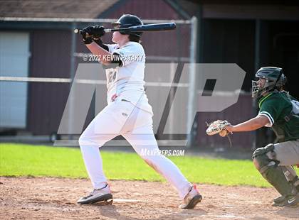Thumbnail 3 in Maloney @ Farmington photogallery.