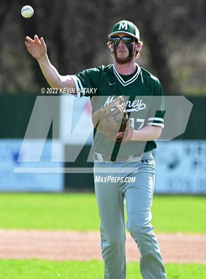 Thumbnail 2 in Maloney @ Farmington photogallery.