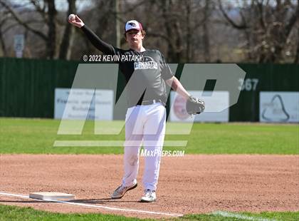 Thumbnail 3 in Maloney @ Farmington photogallery.