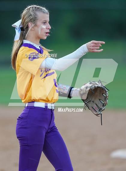 Thumbnail 1 in DeSoto Central @ Hernando photogallery.