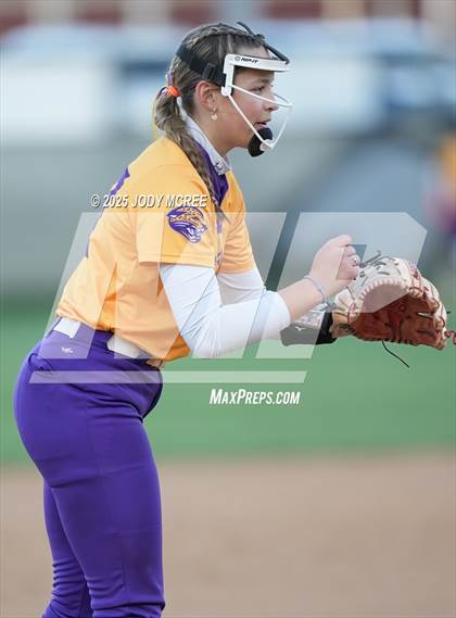 Thumbnail 2 in DeSoto Central @ Hernando photogallery.