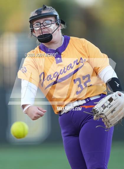 Thumbnail 1 in DeSoto Central @ Hernando photogallery.