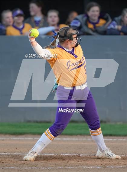 Thumbnail 1 in DeSoto Central @ Hernando photogallery.