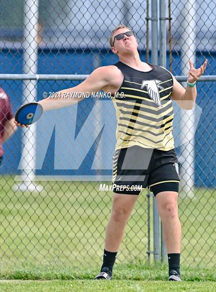 Thumbnail 2 in IHSAA Delta Sectional (Discus)  photogallery.