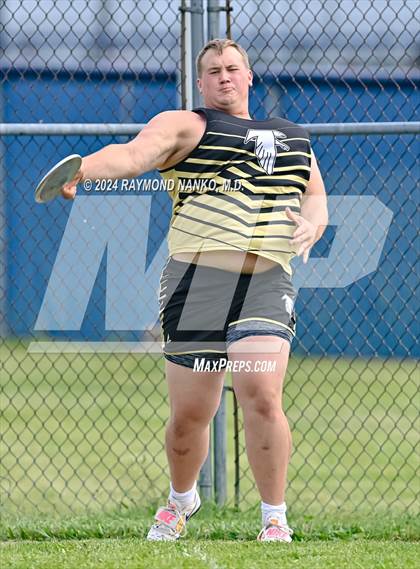 Thumbnail 2 in IHSAA Delta Sectional (Discus)  photogallery.