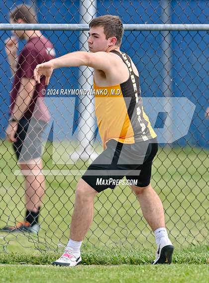 Thumbnail 2 in IHSAA Delta Sectional (Discus)  photogallery.