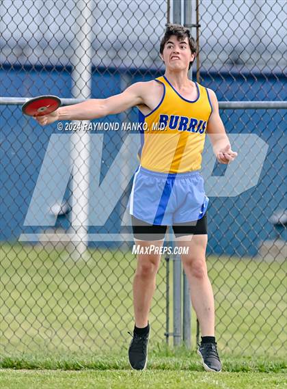 Thumbnail 3 in IHSAA Delta Sectional (Discus)  photogallery.