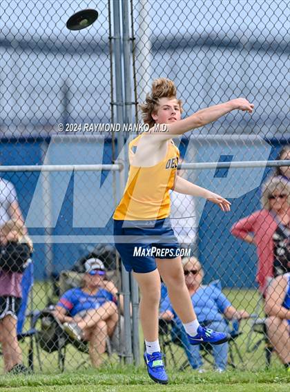 Thumbnail 2 in IHSAA Delta Sectional (Discus)  photogallery.