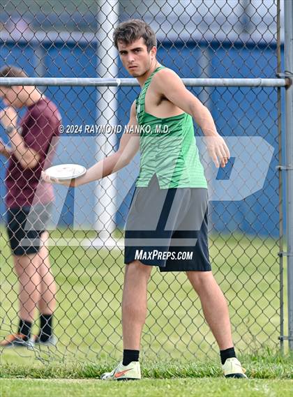 Thumbnail 1 in IHSAA Delta Sectional (Discus)  photogallery.