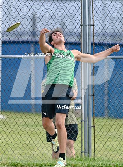 Thumbnail 2 in IHSAA Delta Sectional (Discus)  photogallery.