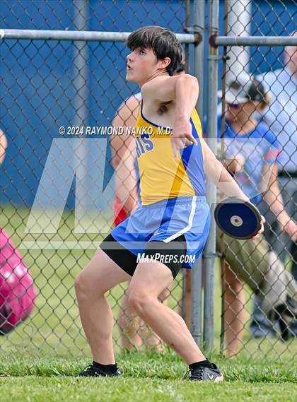 Thumbnail 1 in IHSAA Delta Sectional (Discus)  photogallery.