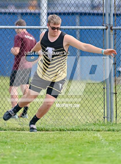 Thumbnail 3 in IHSAA Delta Sectional (Discus)  photogallery.