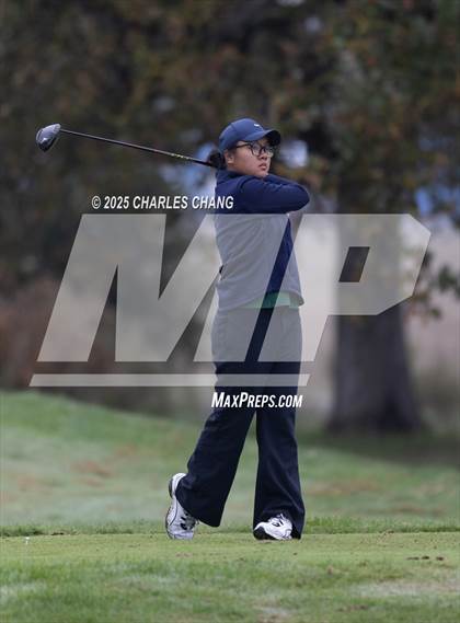 Thumbnail 2 in CIF NCS D1 Golf Championship photogallery.