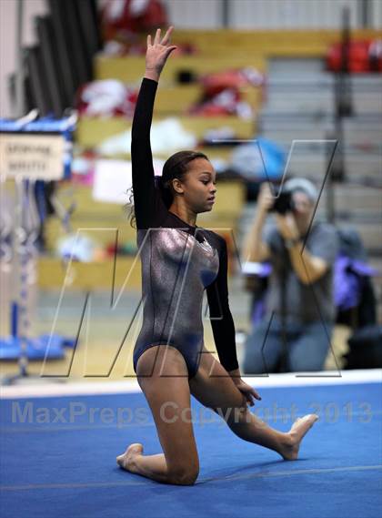 Thumbnail 3 in CHSAA 4A State Gymnastics Championships photogallery.