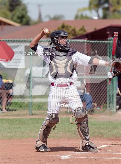 Thumbnail 3 in Covina vs Santa Fe photogallery.