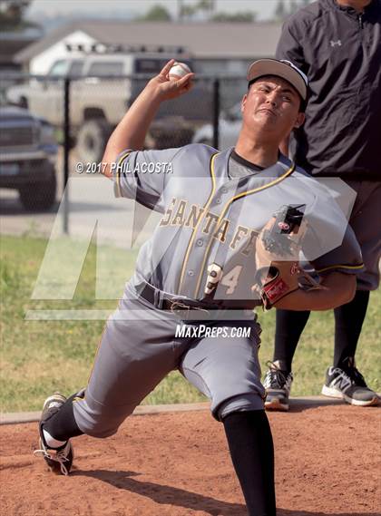 Thumbnail 2 in Covina vs Santa Fe photogallery.
