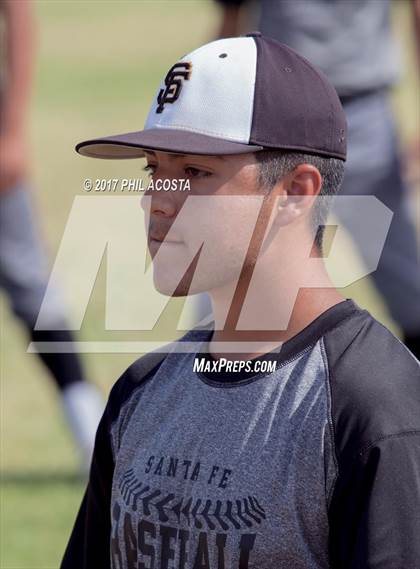 Thumbnail 3 in Covina vs Santa Fe photogallery.