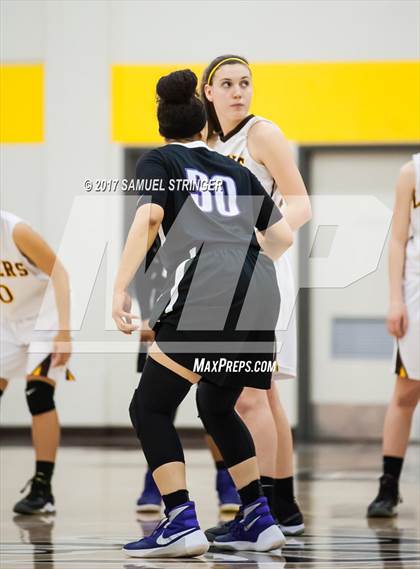 Thumbnail 2 in Sacramento @ Saint Francis (CIF NorCal D2 Regional Playoff) photogallery.