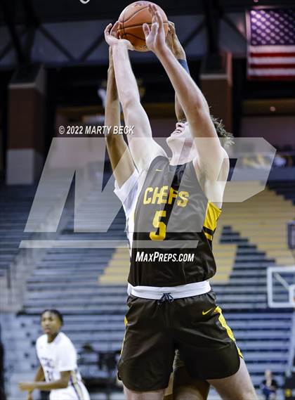 Thumbnail 3 in Christian Brothers vs Kickapoo (Norm Stewart Classic) photogallery.