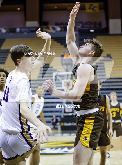 Thumbnail 2 in Christian Brothers vs Kickapoo (Norm Stewart Classic) photogallery.