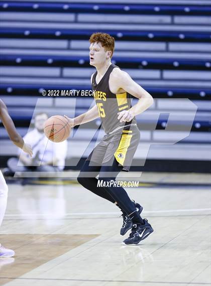Thumbnail 2 in Christian Brothers vs Kickapoo (Norm Stewart Classic) photogallery.