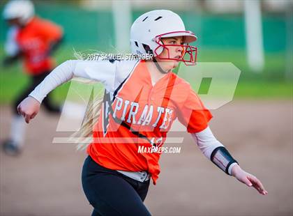 Thumbnail 3 in Pittsburg @ Bishop O'Dowd photogallery.