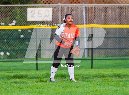 Thumbnail 3 in Pittsburg @ Bishop O'Dowd photogallery.