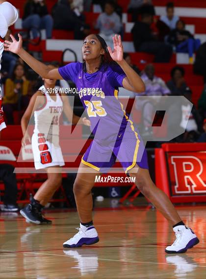 Thumbnail 1 in Lynwood vs. Troy (Battle at the Beach) photogallery.