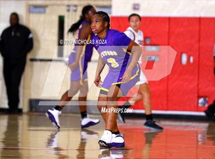 Thumbnail 2 in Lynwood vs. Troy (Battle at the Beach) photogallery.