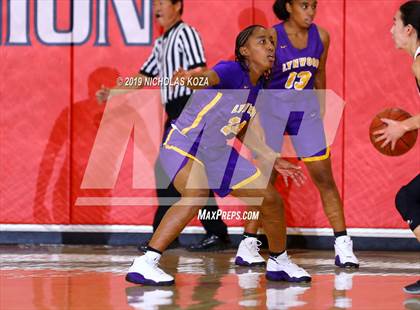 Thumbnail 3 in Lynwood vs. Troy (Battle at the Beach) photogallery.