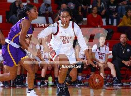 Thumbnail 2 in Lynwood vs. Troy (Battle at the Beach) photogallery.
