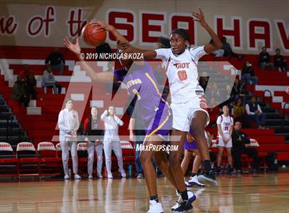 Thumbnail 1 in Lynwood vs. Troy (Battle at the Beach) photogallery.